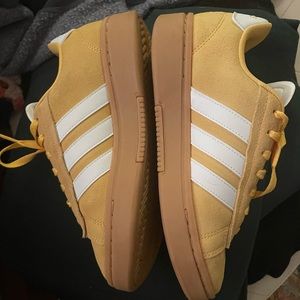 Practically brand new adidas grand court alphas